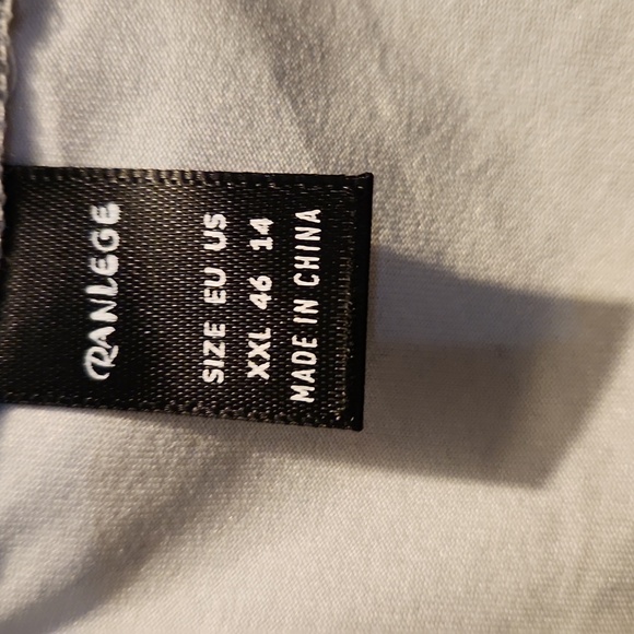 NWOT!  Custom diamond skull top goth - Picture 7 of 8